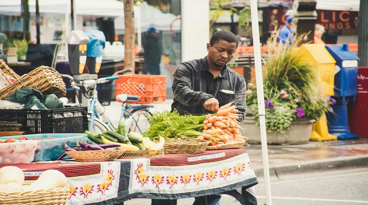 seasonal food habits in Canada shown through local produce and regional foods