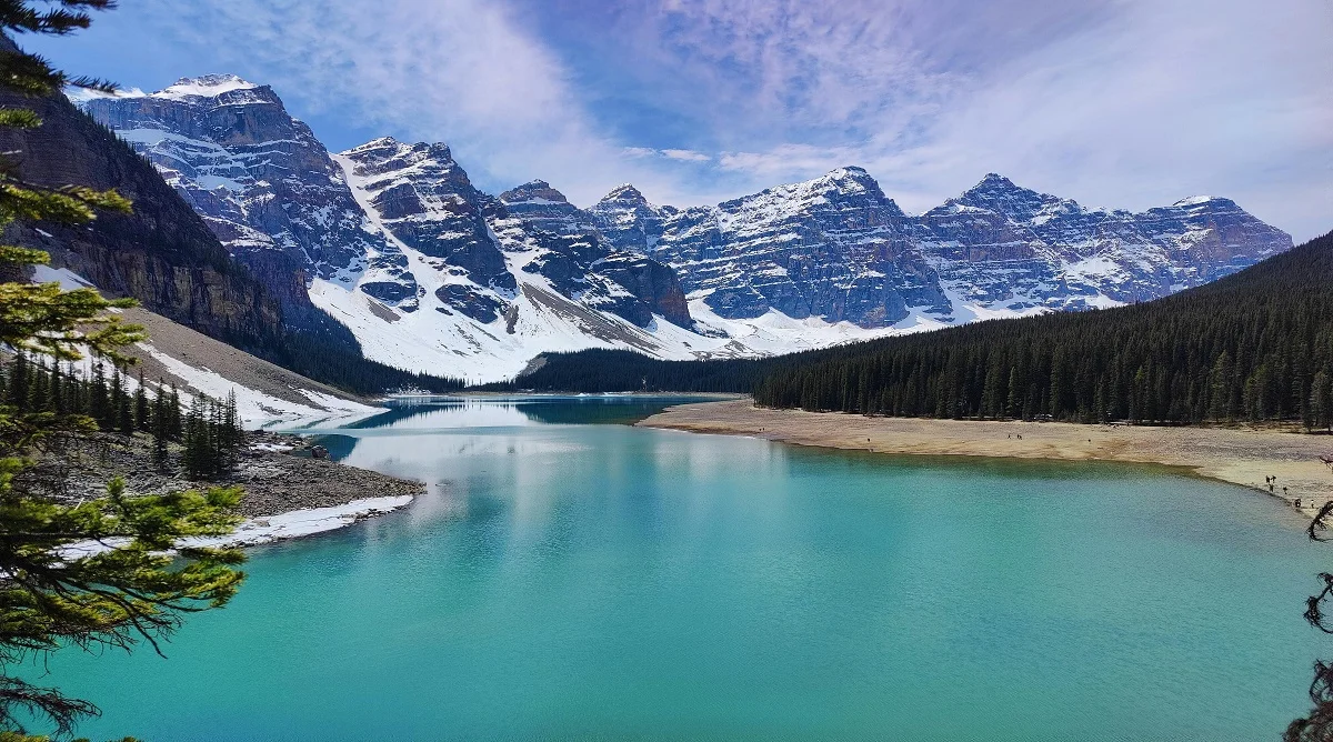 Canadian seasons shown across four different landscapes