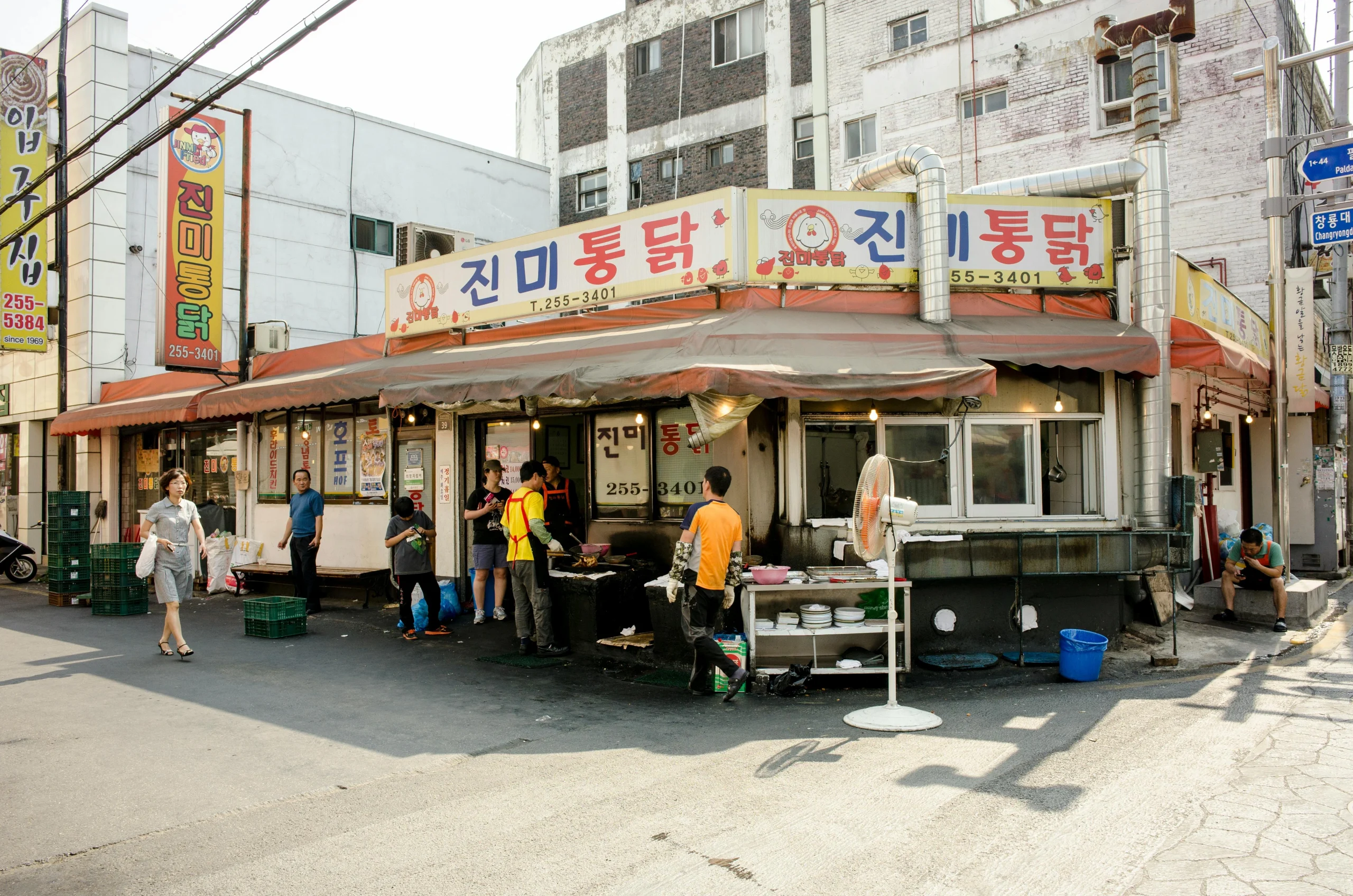 everyday food places in Canada showing local daily rhythm