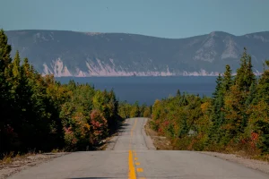 open landscapes in Canada shaping scenic road travel