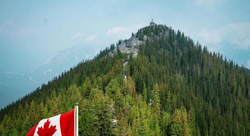 short scenic hiking trail in Canada with a mountain view