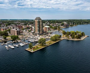 waterfront cities and inland cities in Canada with active shoreline public space